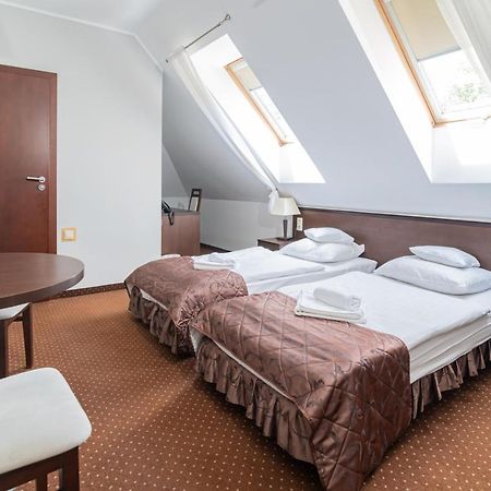 Hotel Pod Filarami Czeladź Eksteriør bilde