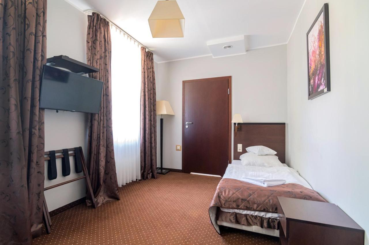 Hotel Pod Filarami Czeladź Eksteriør bilde